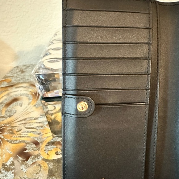 Kate Spade Wallet - Picture 4 of 10